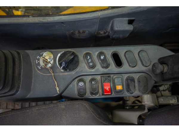 Excavator senile Komatsu PC 290LC-11 de vanzare